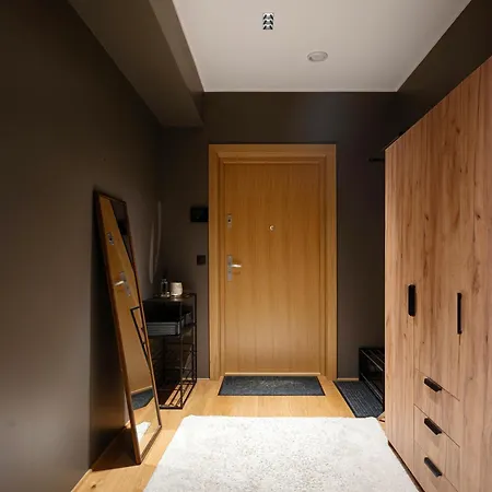 Arctic Homes - The Royal Palace * Тромсё